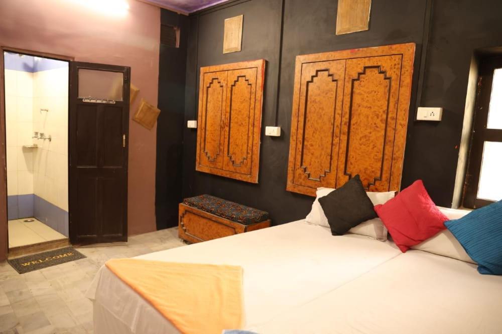Santkripa Backpackers 400 Mtr From Railway Station Hostel Jodhpur  Buitenkant foto
