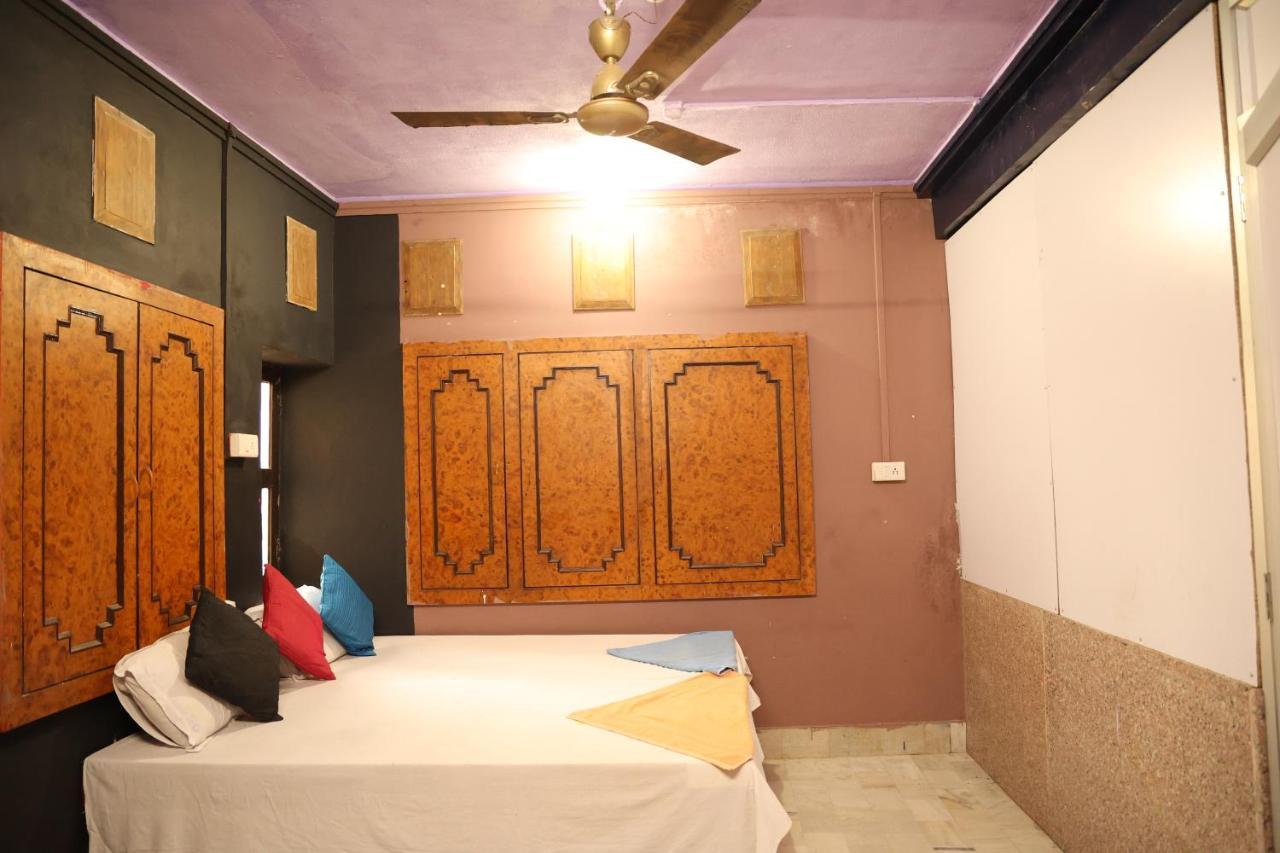 Santkripa Backpackers 400 Mtr From Railway Station Hostel Jodhpur  Buitenkant foto